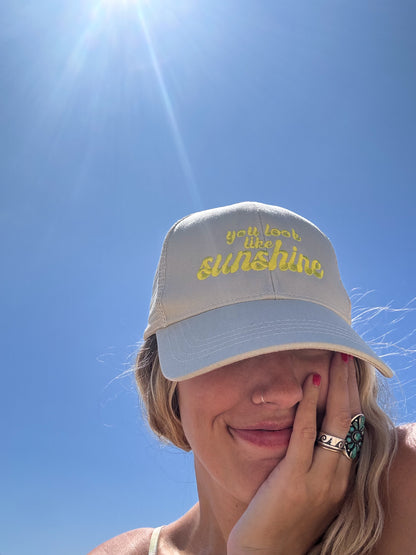 Sunshine Hat made from organic cotton and recycled polyester